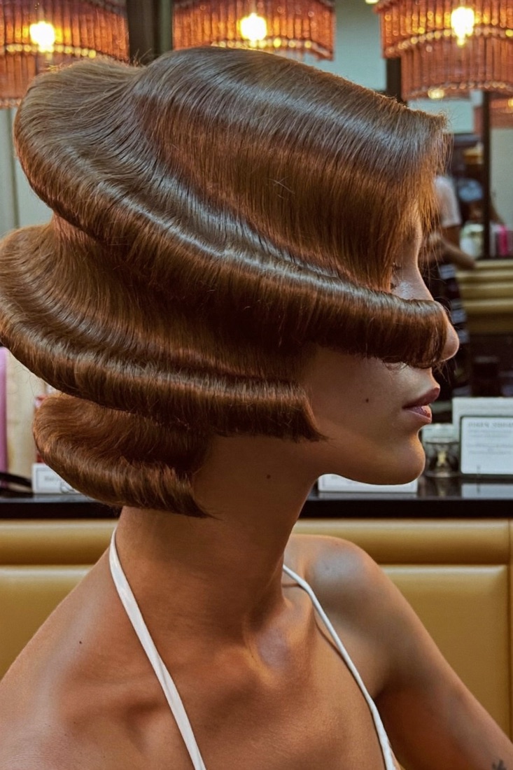 A bouncy round-brush blow-out